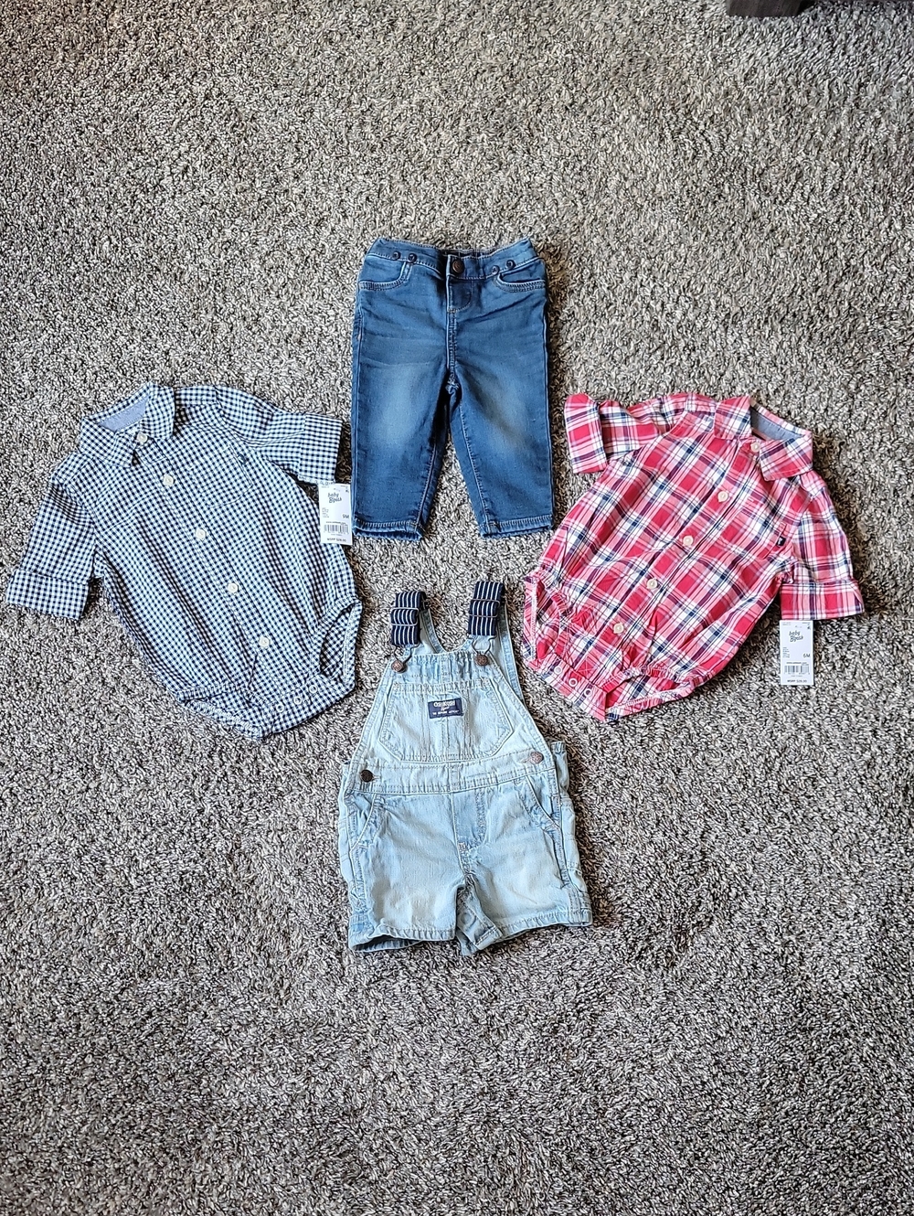 Baby B'gosh and OSHKOSH B'gosh 4-Piece Infant Bundle